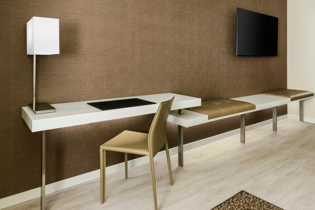 Ac Hotel By Marriott Portland ビーバートン エクステリア 写真
